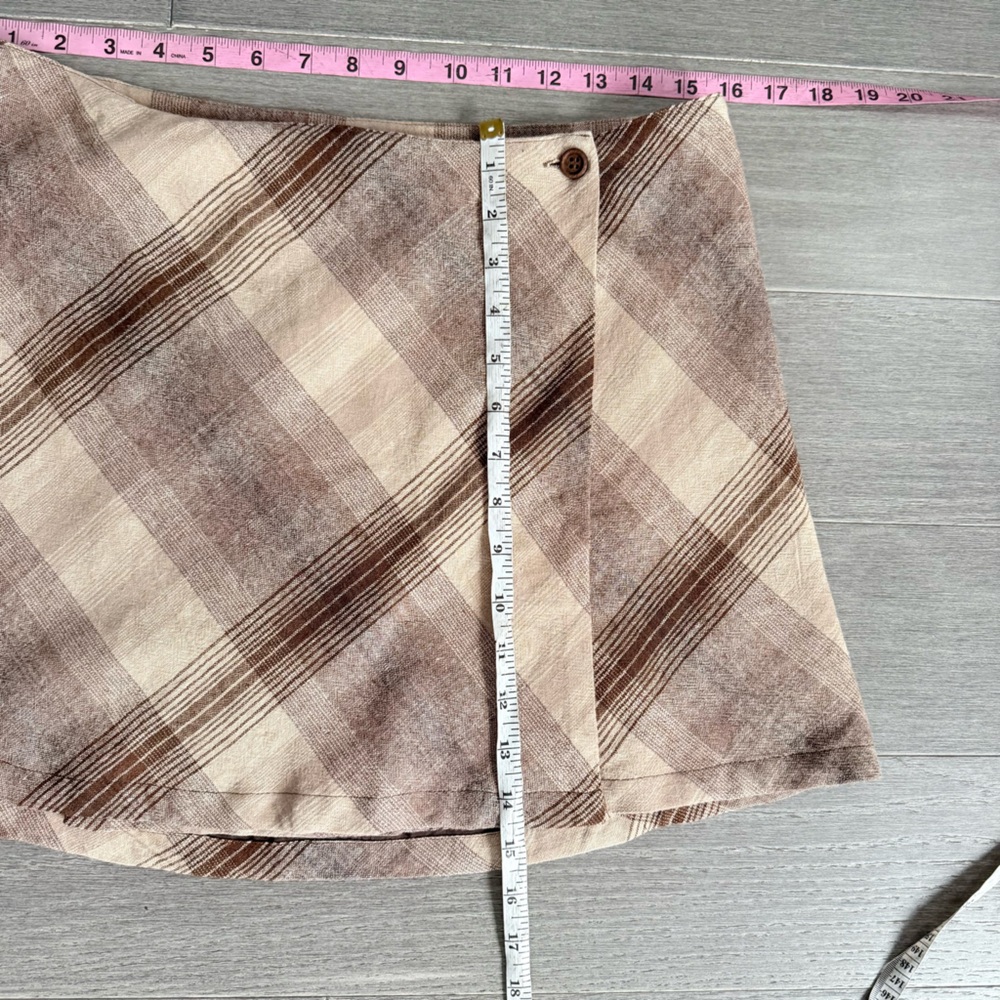 UNIF WITZ SKIRT L Mini Wrap Linen Blend Brown Cream Plaid Academia Schoolgirl - Picture 14 of 14